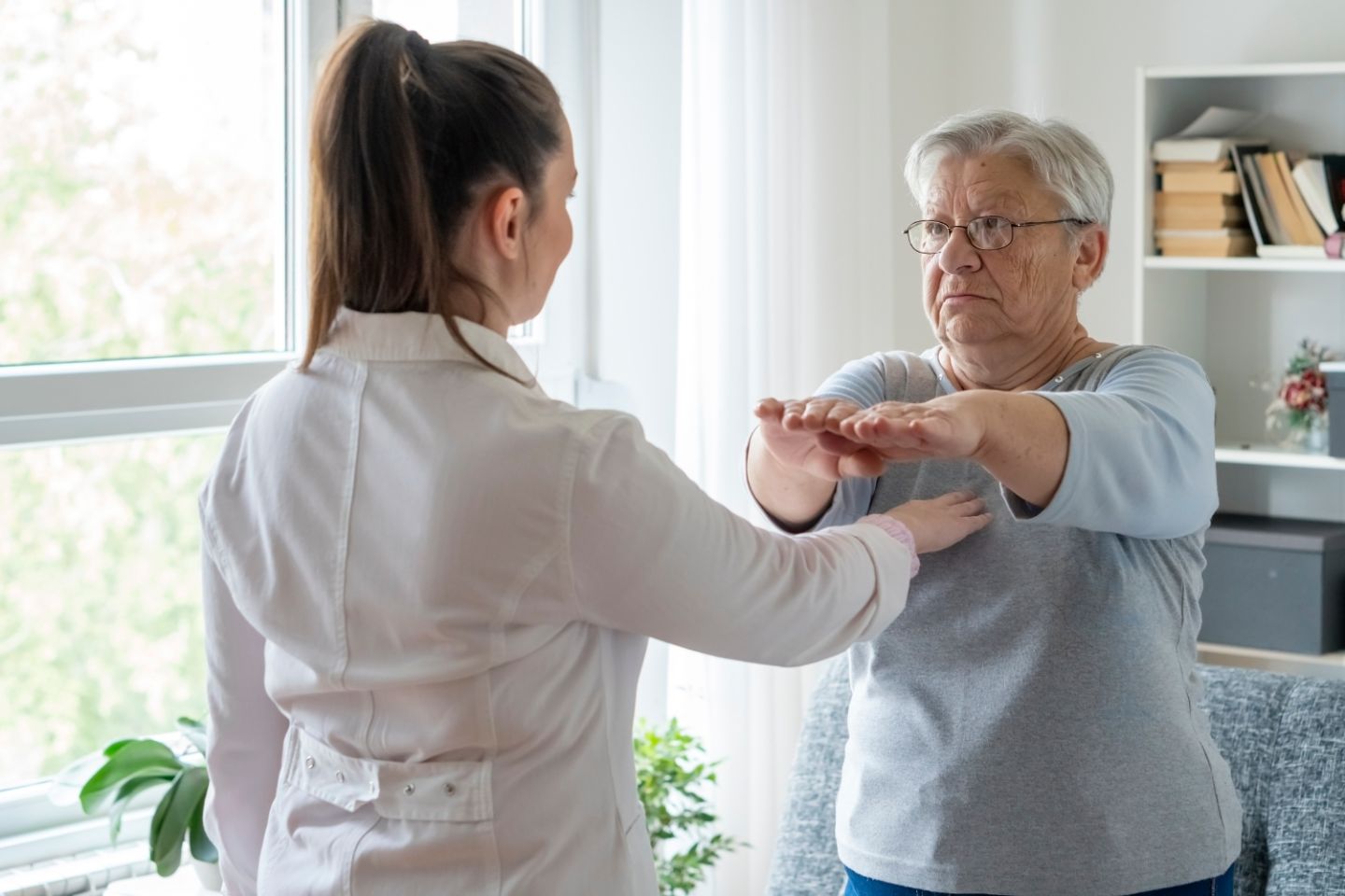 Cinq simples exercices et manoeuvres pour le vertige | Earpros FR